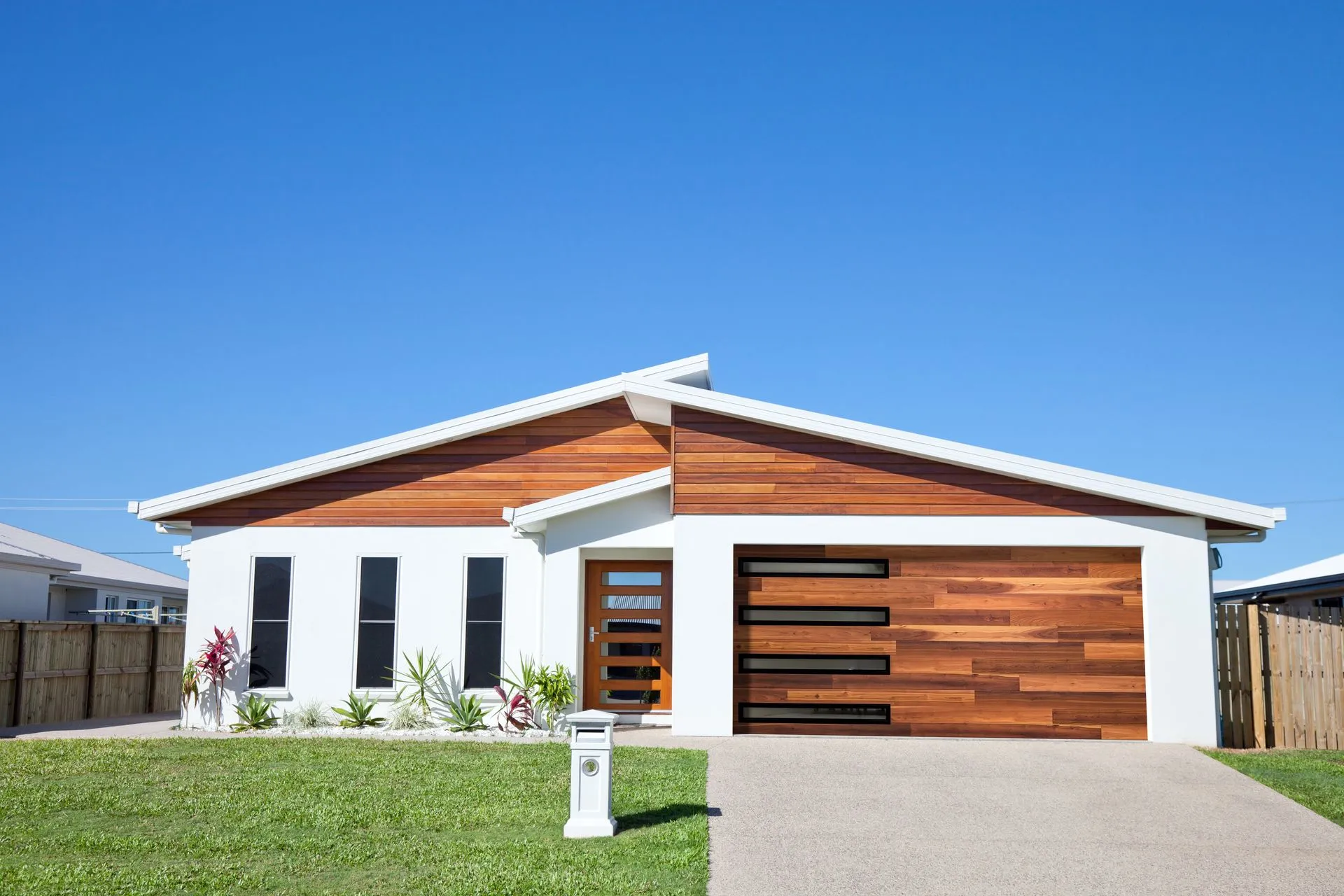 Raynor Aspen Contempra contemporary garage door